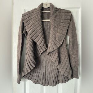 Women's Draped Collar Sweater - Brown